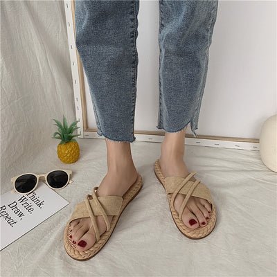 Beachy Straw Slippers - Beachy Cover Ups